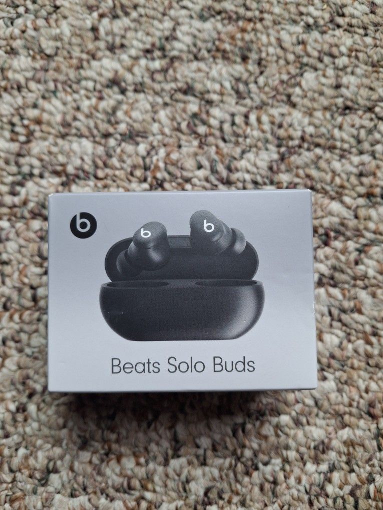 Beats Solo Buds