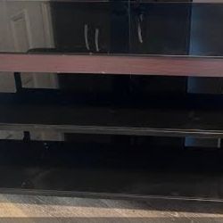 I 3 Black Tier Glass TV Stand
