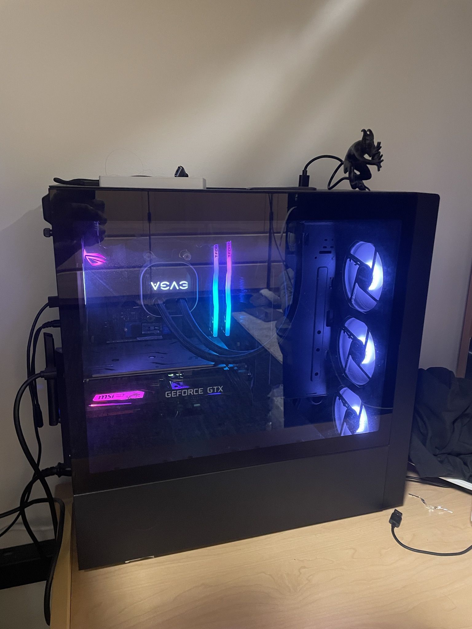 Custom Gaming PC