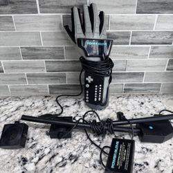 Nintendo Power Glove 