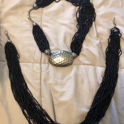 Bintage African Beaded Necklace