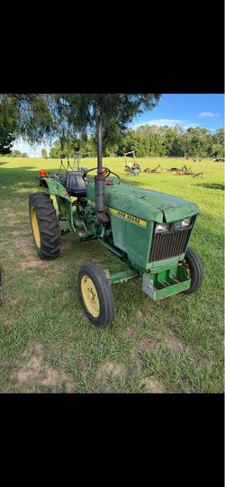 John Deere 950 Diesel Farm Tractor