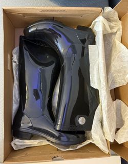 UGG Rain Boots - Black Size 6
