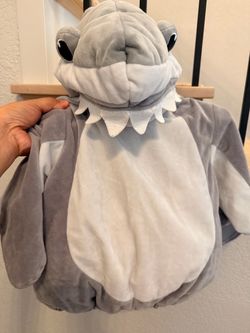 Baby shark costume 3-6 months
