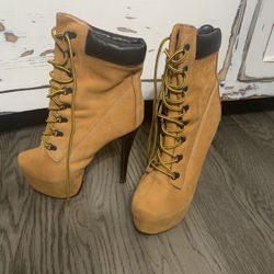 Zigi Girl High Heel Boots 👢 Like New 