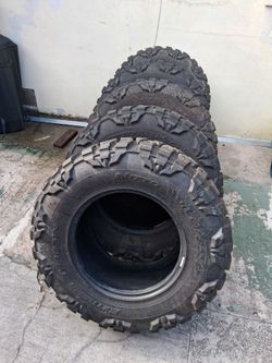 Nitto mud grapplers 35x12.50r18 (Package Deal Only) read detail below