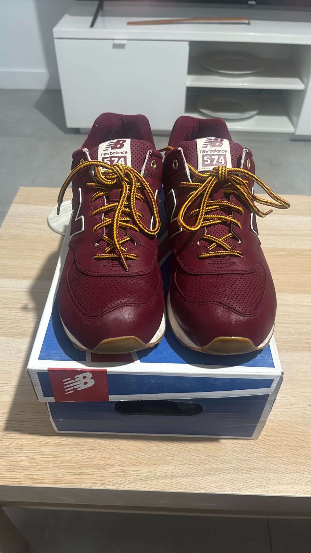 New Balance ML574HRA MDDE DE VIE SIZE 11 1/2