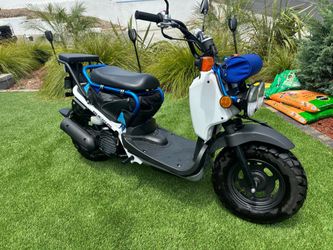 Honda Ruckus 2023 pristine condition! 340 miles only