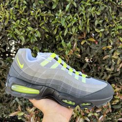 Nike Air Max 95 Big Bubble Neon
