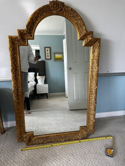 Carvers Guild Traditional Mirror