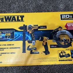 Dewalt 3 Tool Combo Kit With 2 Batteries & Charger