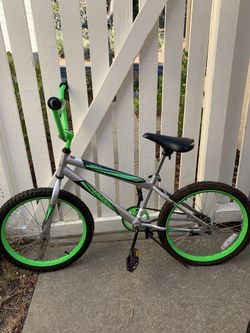 Huffy Rock it 20” boys bike
