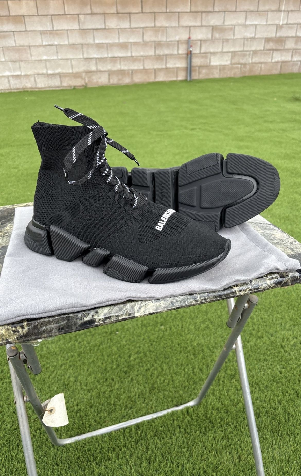 Balenci Men’s Size 8 & 8.5 Men’s Shoes