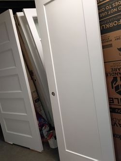 28x80 interior door hollow,no frame available now
