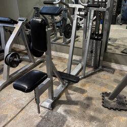 Commercial Gym Lat / Back Seated Row Machine 300 Pound Weight Stack 