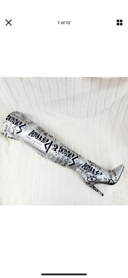 statement boots!!!! $40 6.5 true to size