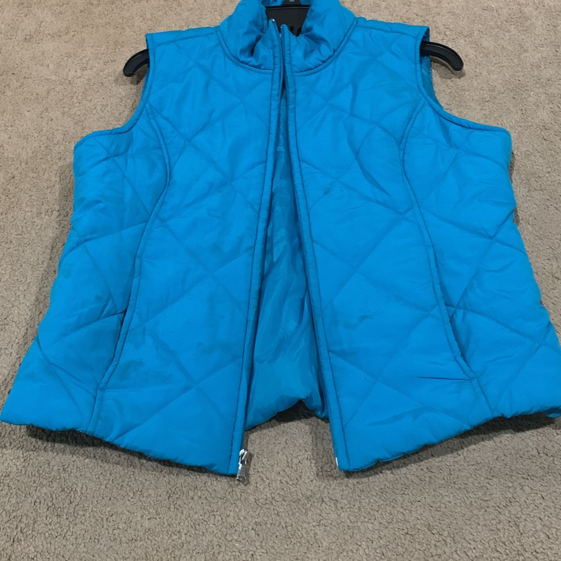 Puffy Vest Jacket Sea Blue Medium .