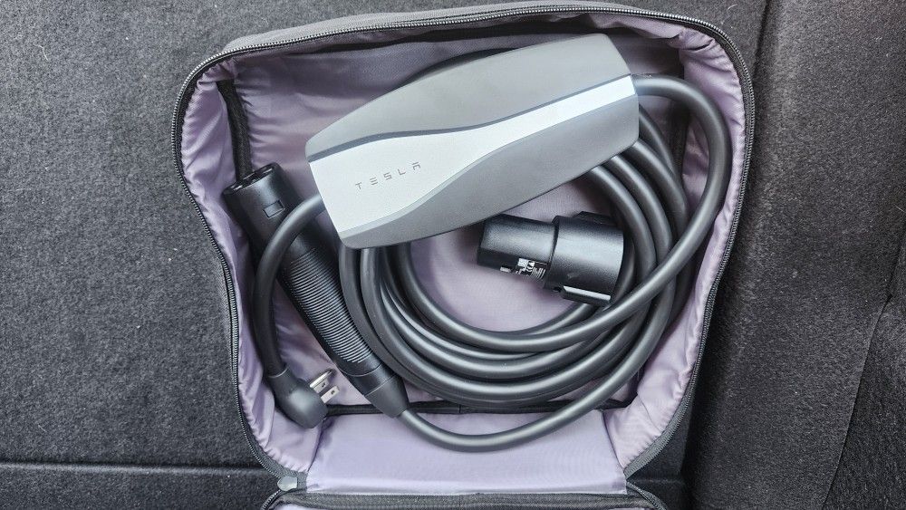 Genuine Tesla Mobile Charger 110V