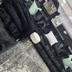 ✨️XL Sectional Sofas✨️ Furniture Queen Bedrooms, Dining Avail