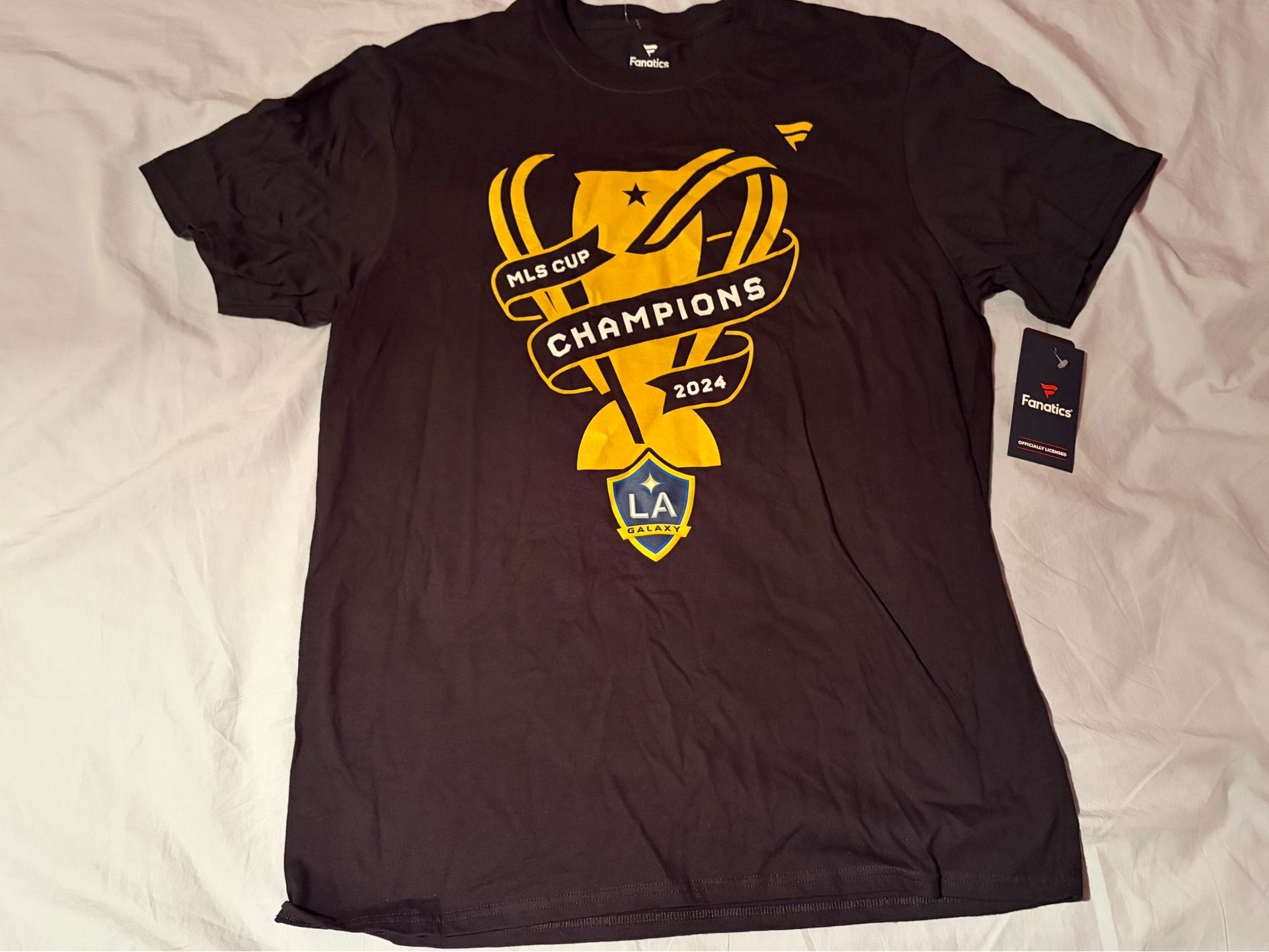 Los Angeles Galaxy 2024 MLS Cup Champions Fanatics Shirt; Men’s L
