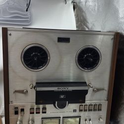 Sony TC-558 Stereo Reel to Reel Tapecorder  Vintage Condition

