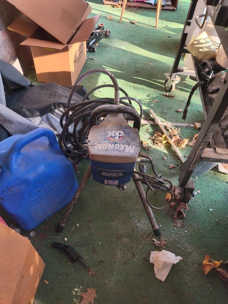 Graco Magnum DX Airless Paint Sprayer