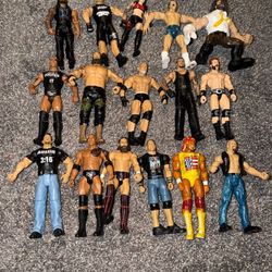 WWE WWF Wrestlers Lot Of 16 Used Pre Owned Vintage Modern As Is Collectibles WLT