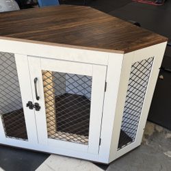 Corner Dog Crate