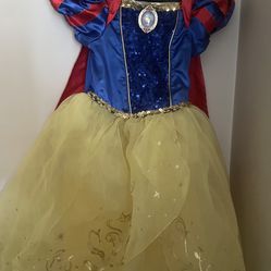 DISNEY Snow White Dress Up/ Costume 5/6