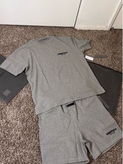 Essential Set
