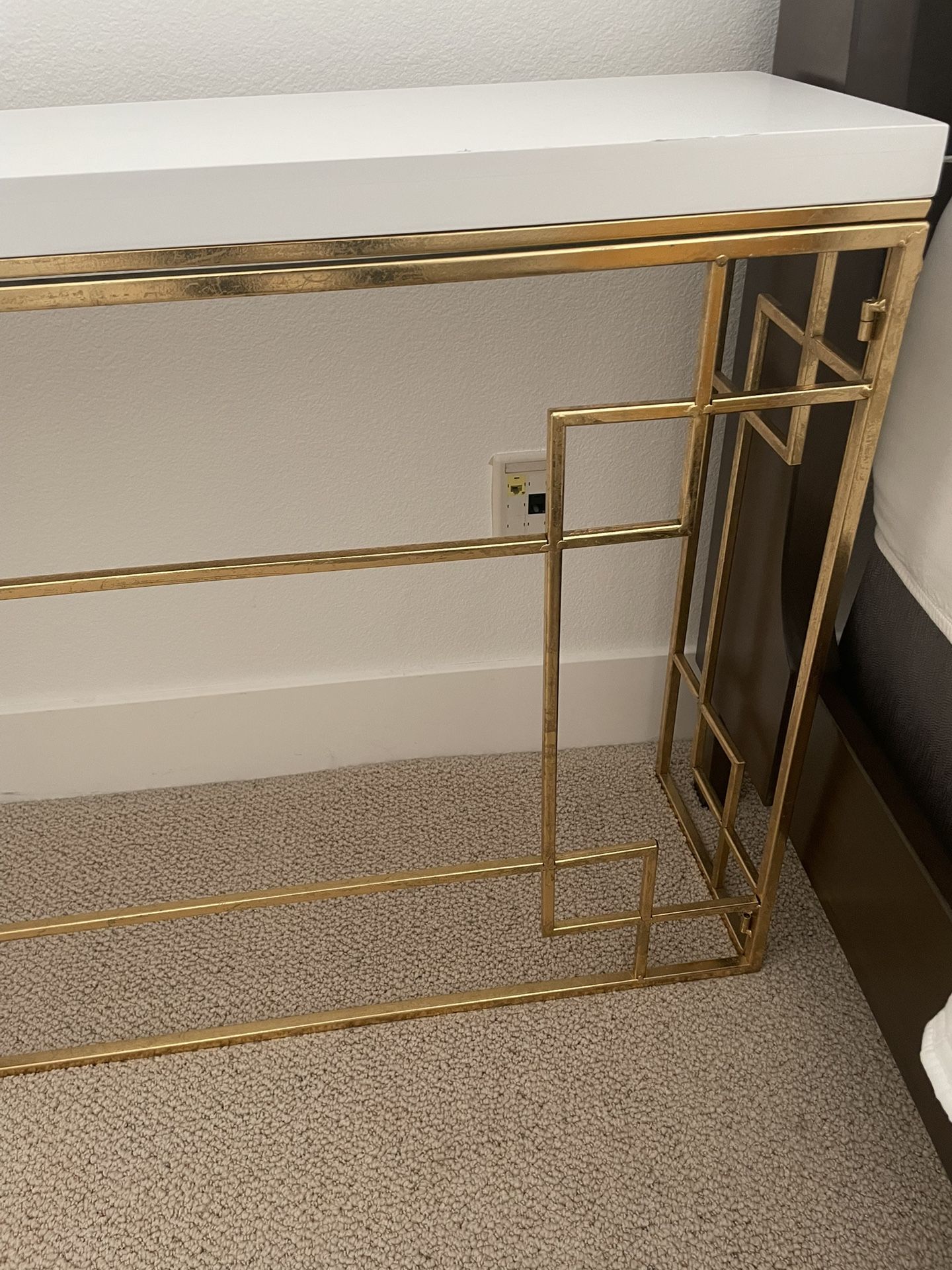 Table Console (2)