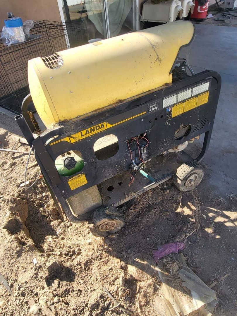 Landa Pressure Washer Model 4 3000. ($1000.00)
