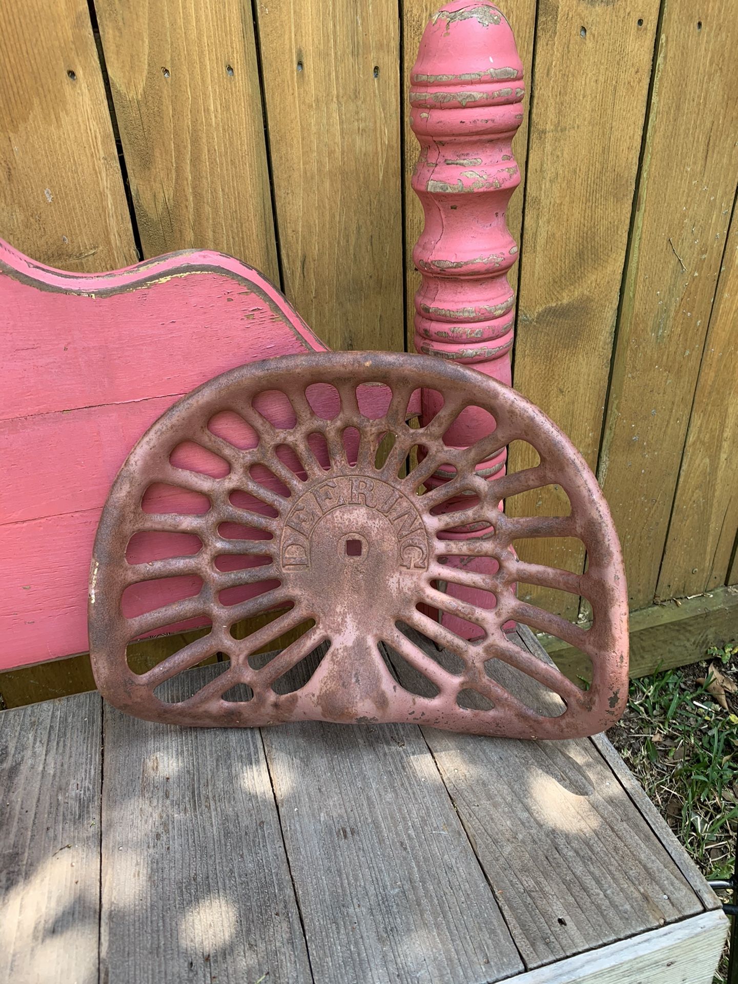 Vintage Farmhouse Ranch Red Deering Large Tractor Seat Wall Hanging DIY Man Cave Bar Stool