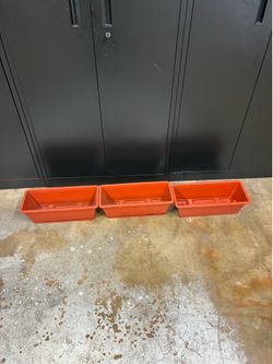 Set of 3 Red Planter Boxes