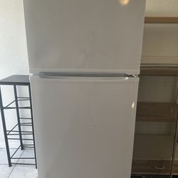 Kenmore Refrigerator 