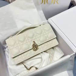 Solid color detachable jewelry chain classic brand charm sheepskin shoulder crossbody handbag regular women's white