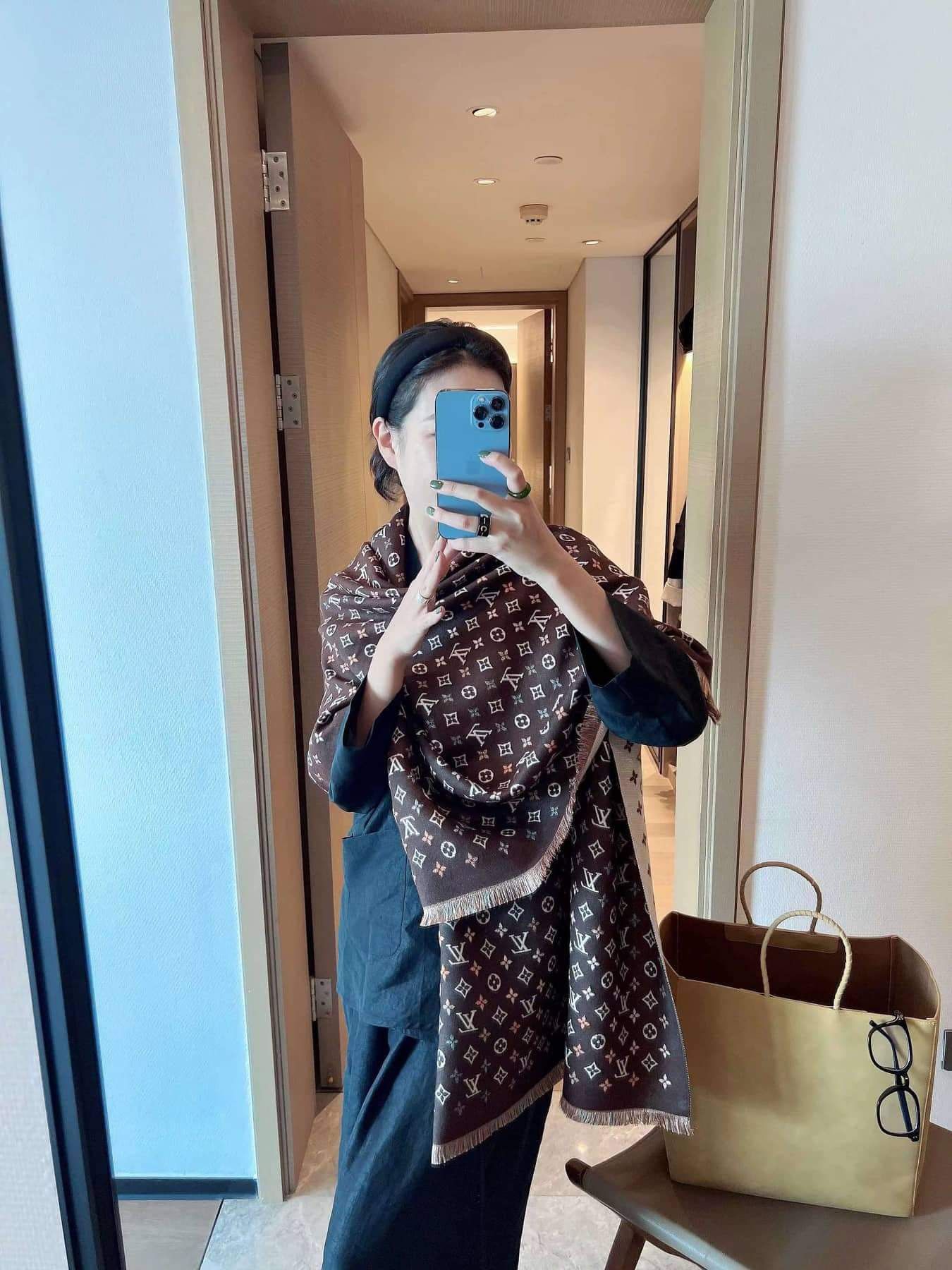 Winter Collection Shawl