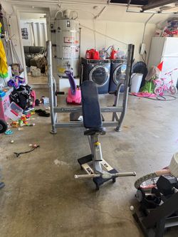 Incline bench press