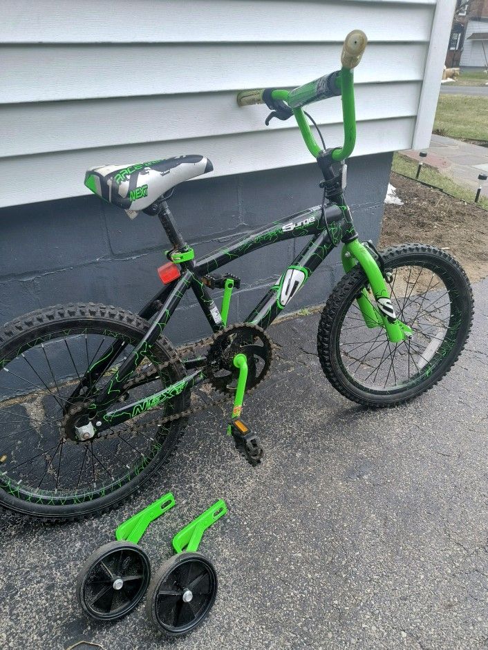 Next Surge Kids Bike