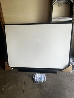 48x34 Quartet Dry Erase Board 