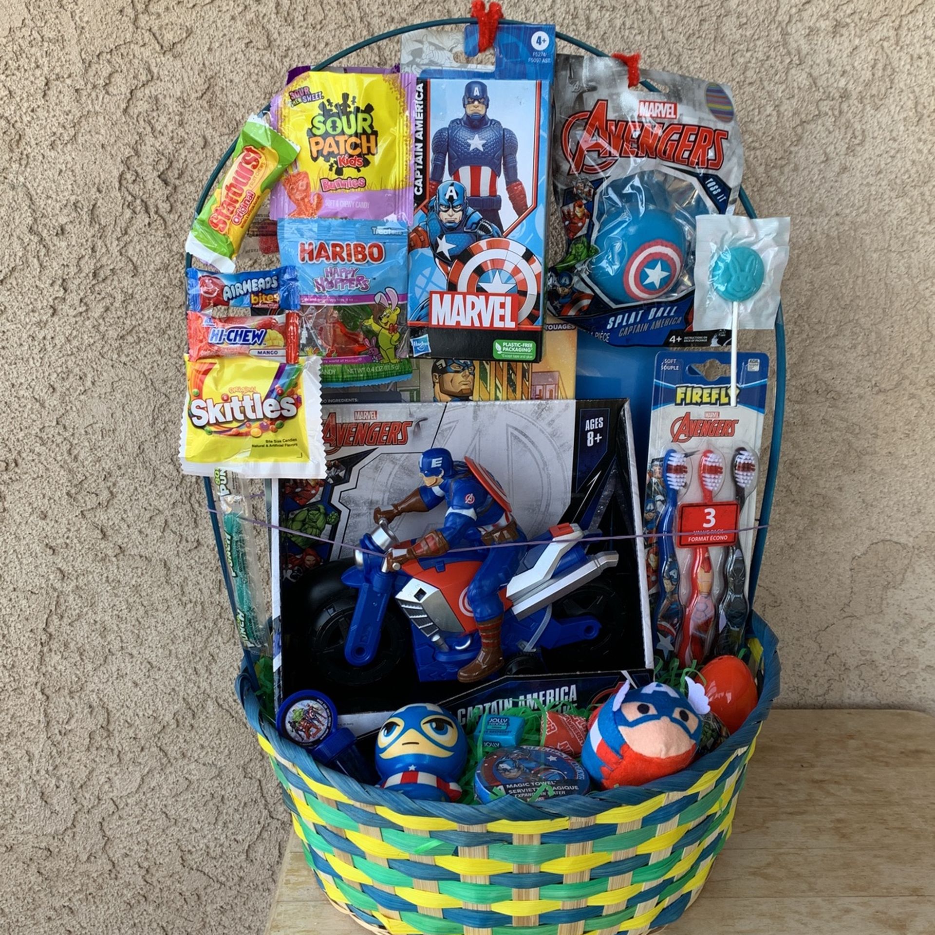 MARVEL AVENGERS CAPTAIN AMERICA EASTER BASKET