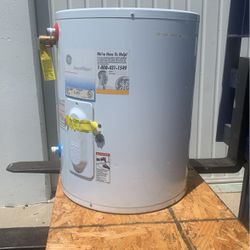 GE Electric Water Heater 