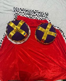 Crown and cape