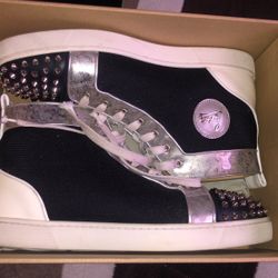 Christian Louboutin Spikes Orlato Flat