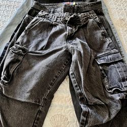 Men’s Pants Size 34 (Assorted, 7 Pairs)