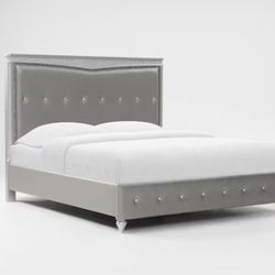 Queen Size Bed Frame 