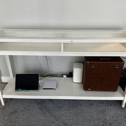 Entertainment Stand / Table