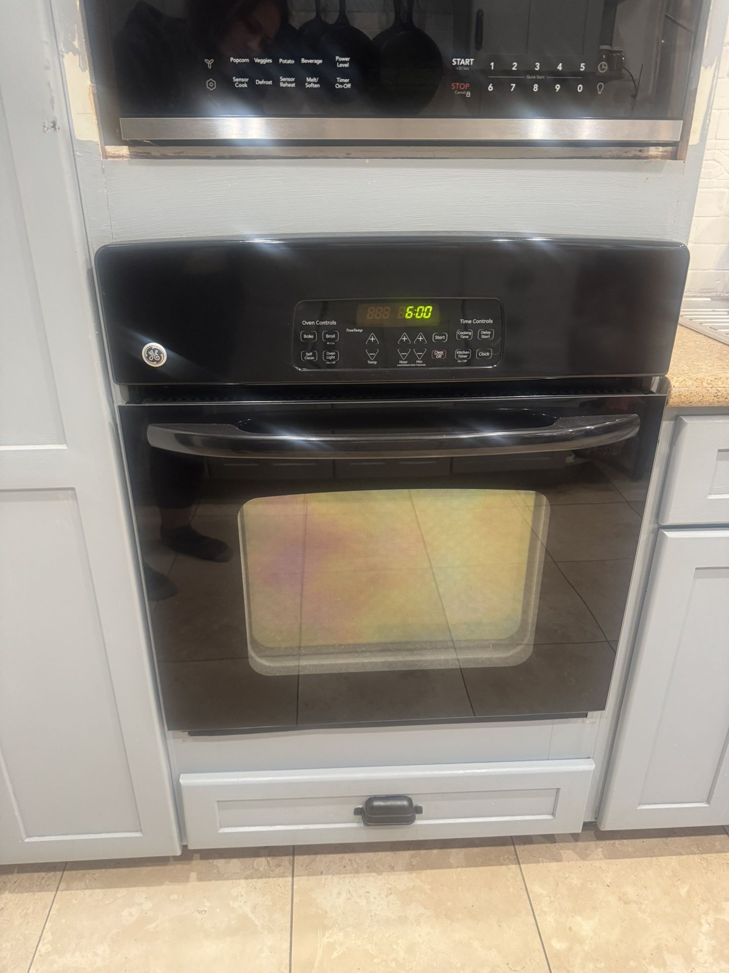 GE 27” Gas Wall oven