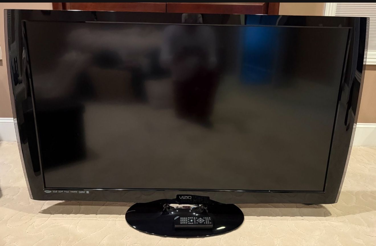 55 Inches Vizio TV