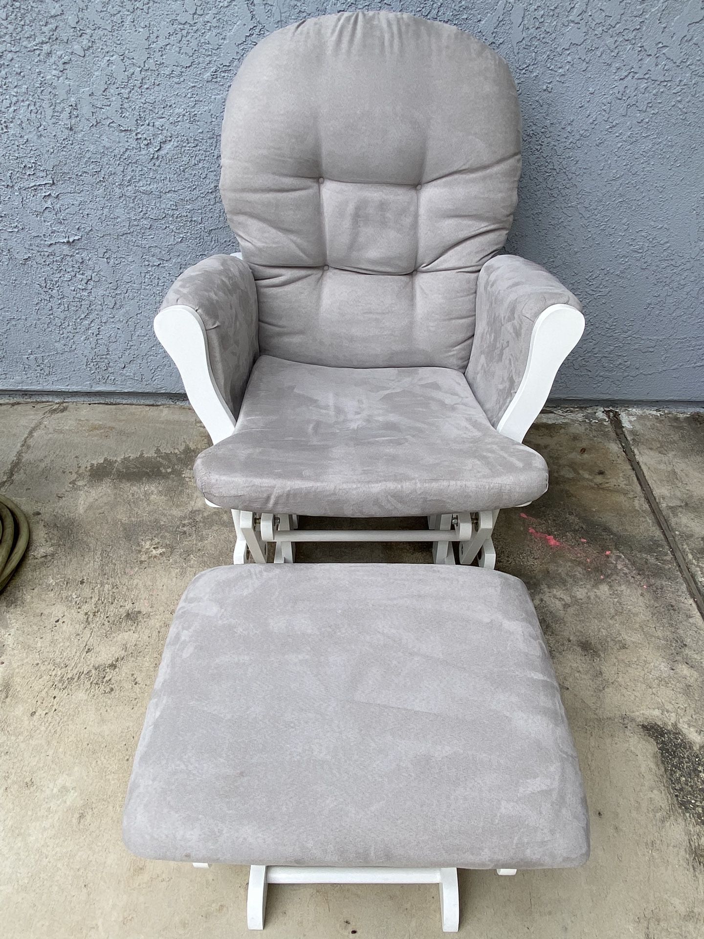 Rocker Chair / Glider Set 